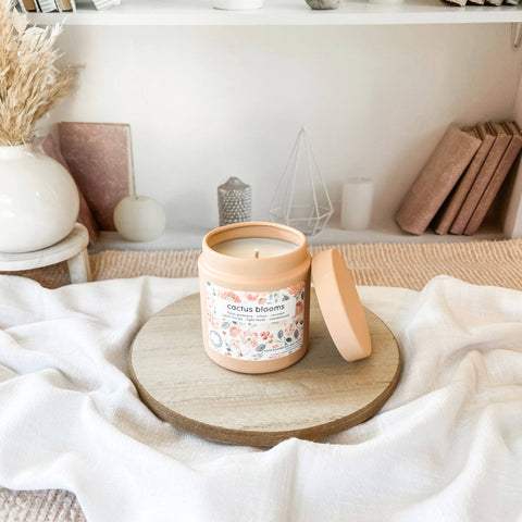 Cactus blooms | deluxe soy candle tin