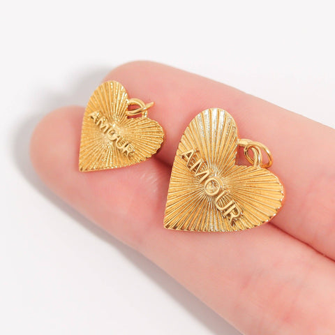 18K Gold PVD Stainless Steel Sunburst Heart Amour Charm