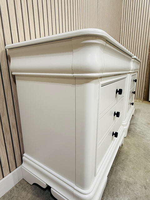 Large Twelve Drawer Dresser