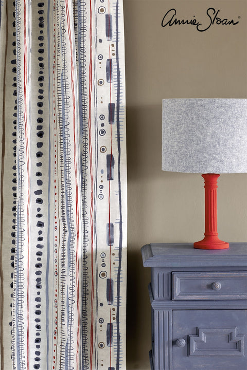 Old Violet - Chalk Paint® by Annie Sloan