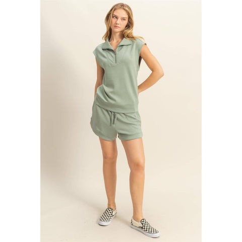 Mock Neck Half Zip Up Sleeveless Top