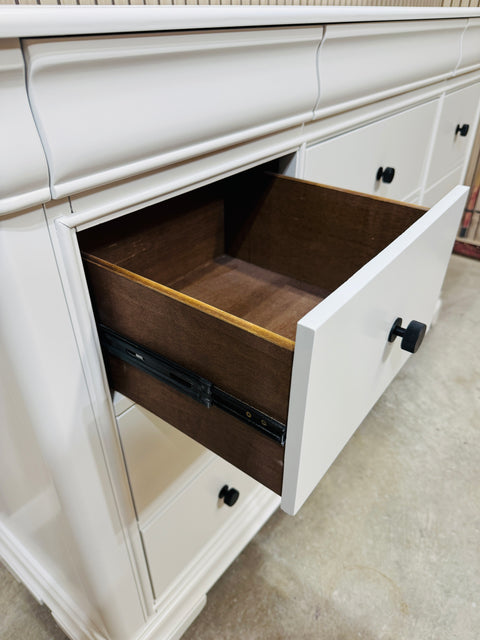 Large Twelve Drawer Dresser