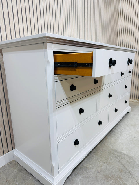 Ten Drawer Dresser (Matching Nightstands Available Separately)