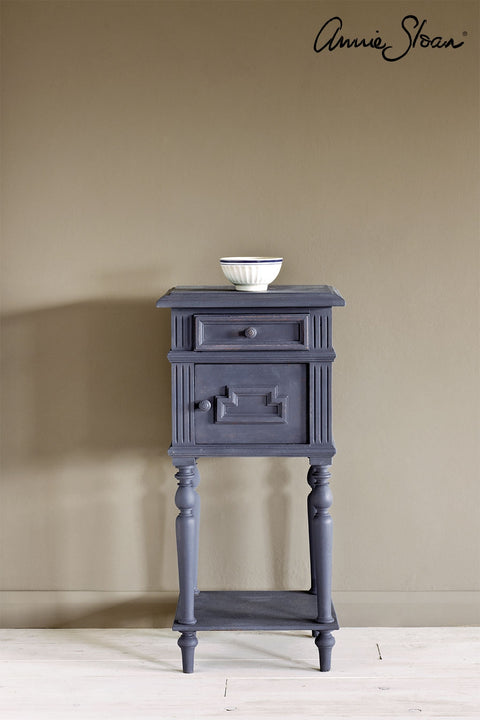 Old Violet - Chalk Paint® by Annie Sloan