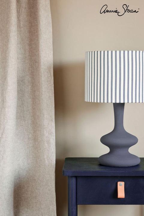 Oxford Navy - Chalk Paint® by Annie Sloan