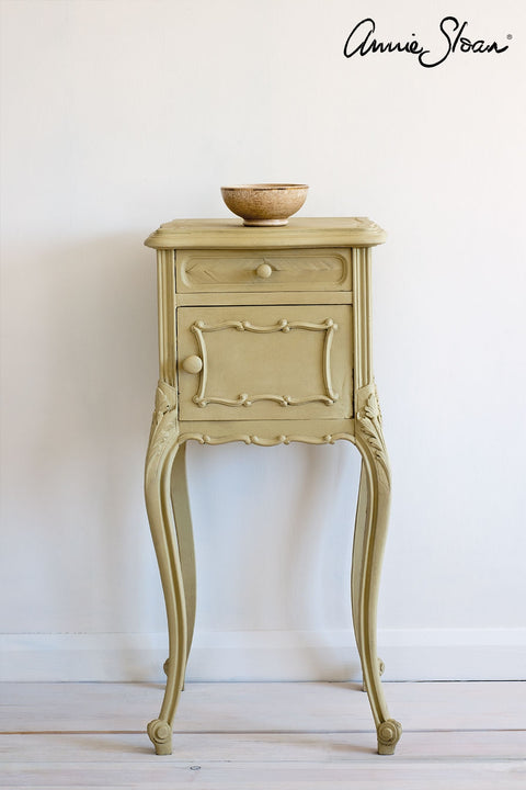 Versailles - Chalk Paint® by Annie Sloan